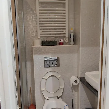 Chez Nous Et Chez Vous Apartment